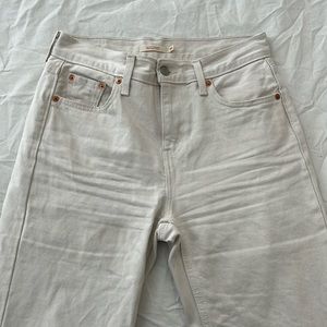 Levi’s Low Pro Straight Jeans